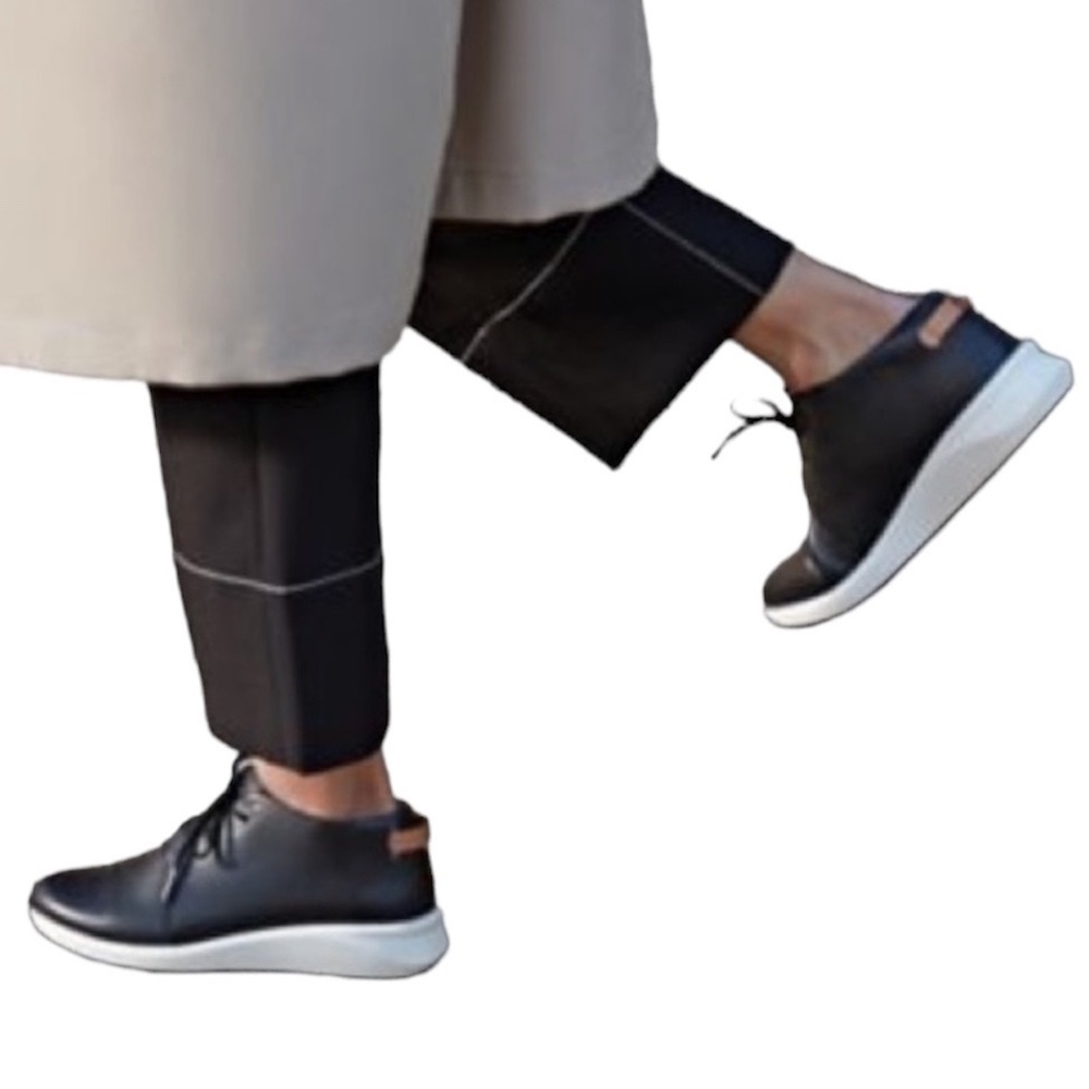 EUC CLARKS 👟 Unstructured Un Río Mid Leather Dress Sneakers - Picture 2 of 8
